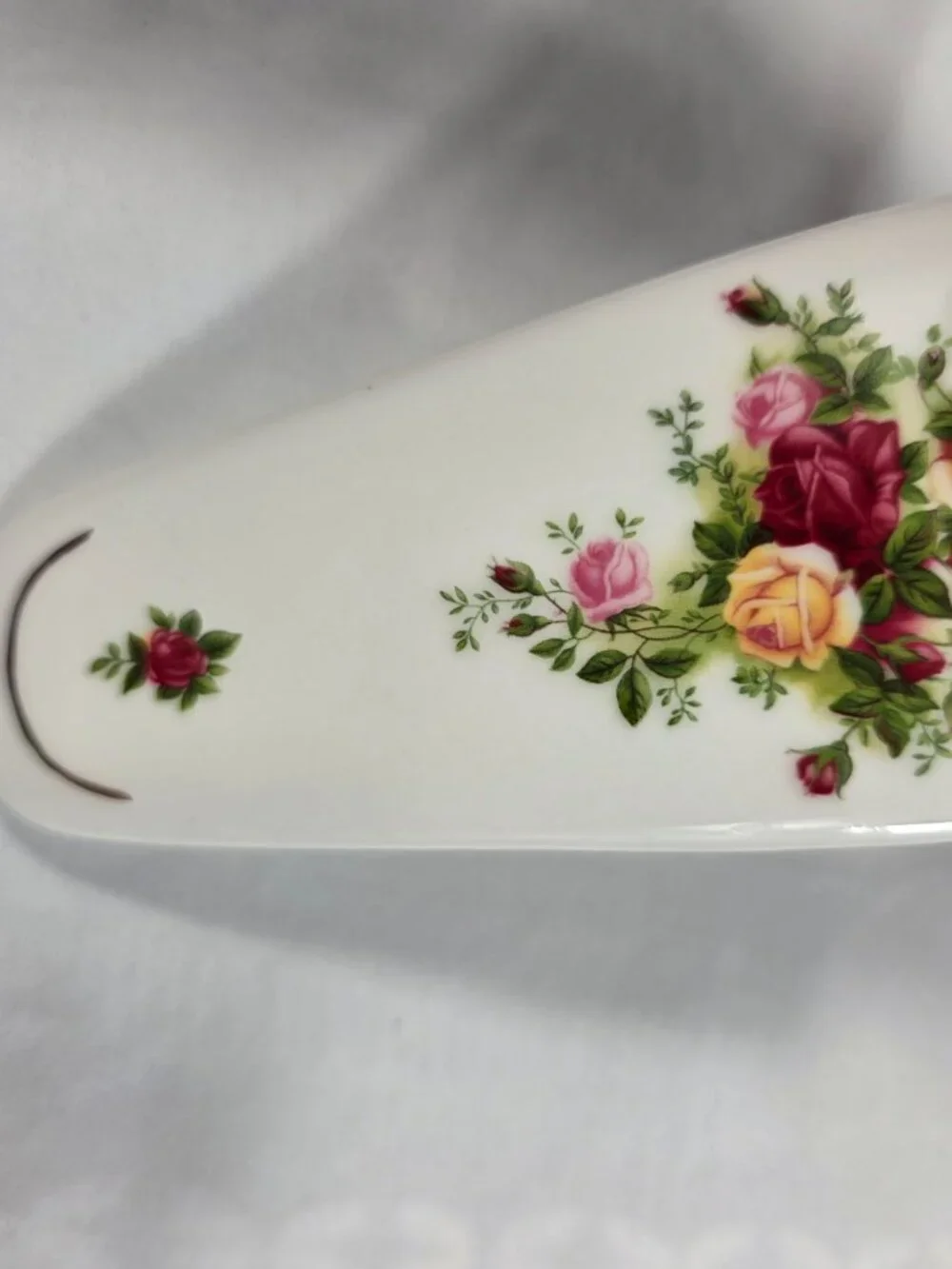 Royal Albert Old Country Roses Cake Plate & Server Set Red & Yellow Roses